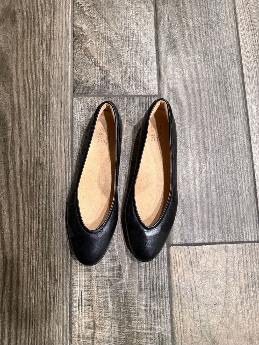 NWT Naturalizer Black leather Women's Ballet Flats - Comfort Leather Slip-Ons